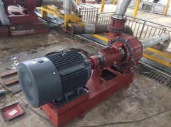 化工泵(beng)使用現場(chǎng)