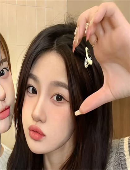 发布会实录：影视评论：《爆笑解说潜伏2》的艺术价值与娱乐性平衡